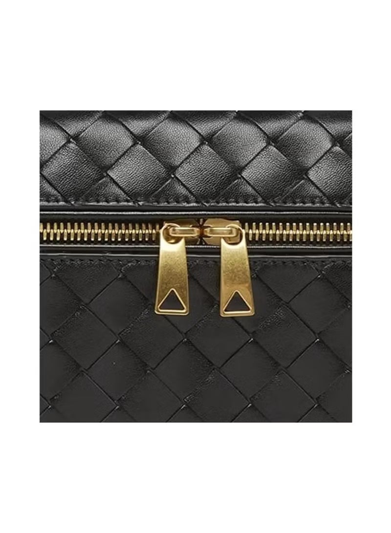BOTTEGA Veneta Bang Vanity Case in Intrecciato Leather Bag - Image 4